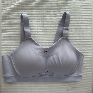 Nike high impact sports bra